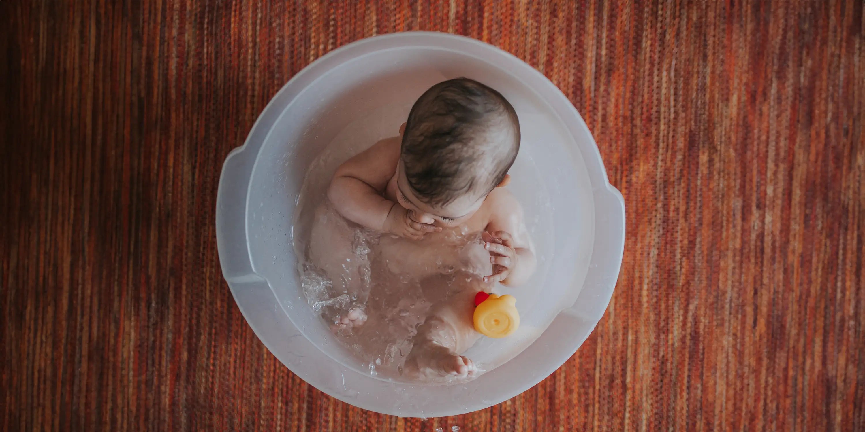 Choosing the Right Baby Bath Products for Your Little One’s Delicate Skin