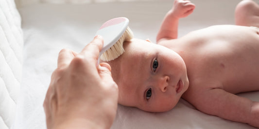 How to Treat baby Cradle Cap: A Parent’s Guide to a Healthy Baby Scalp