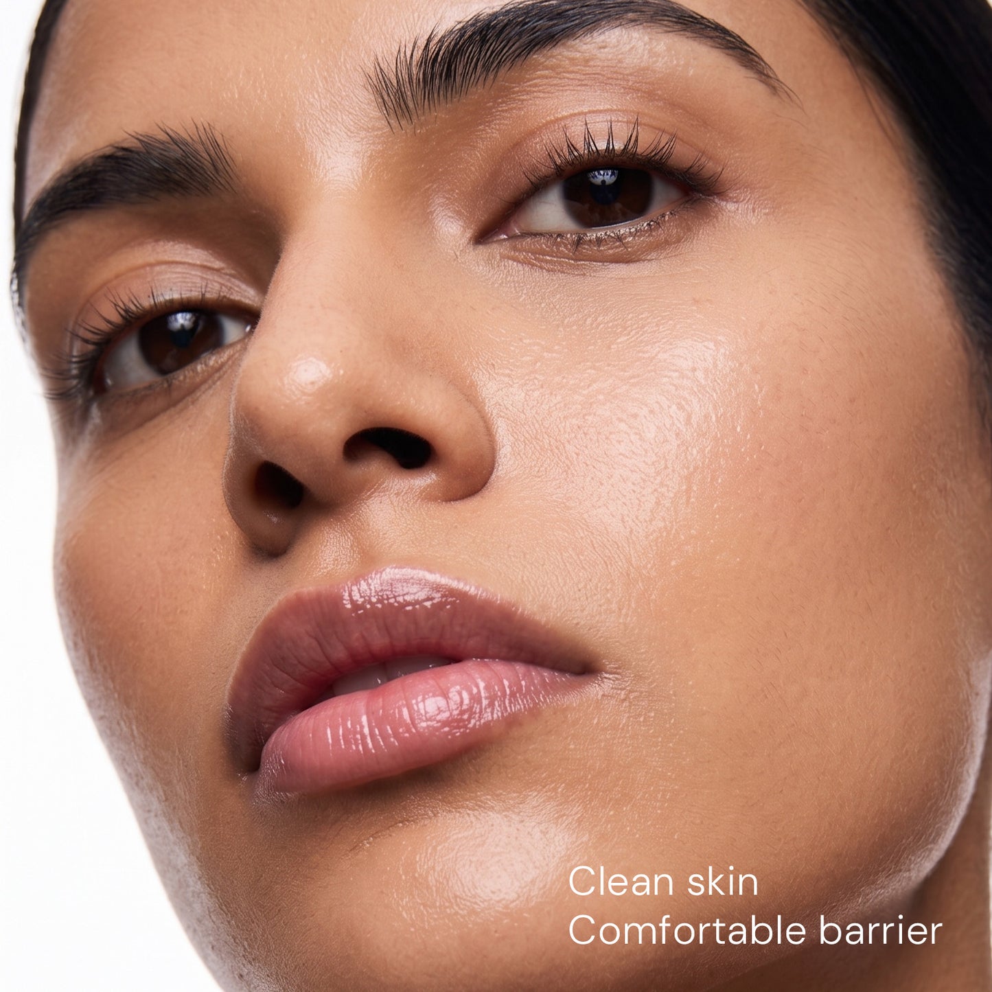 Gentle face wash supporting clean skin and comfortable skin barrier