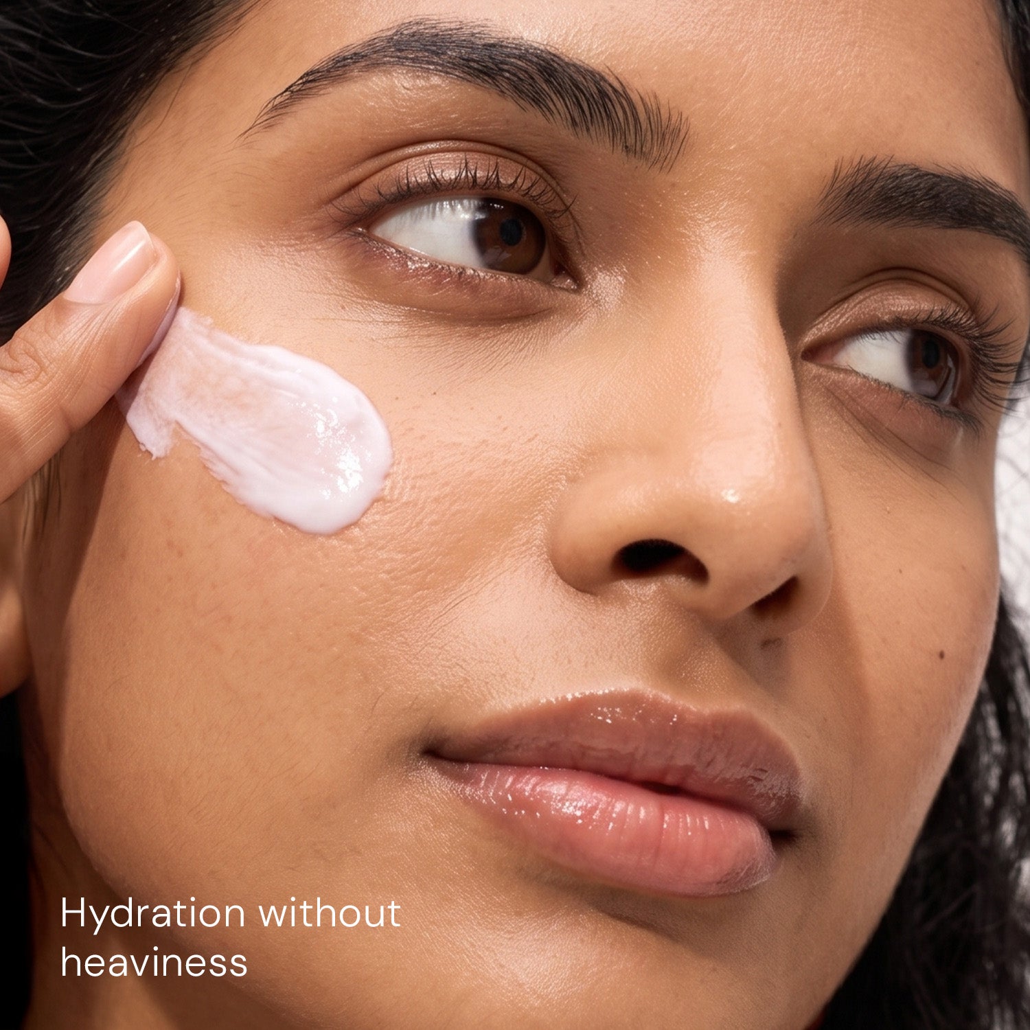 Lightweight brightening moisturizer for hydrated and comfortable skin