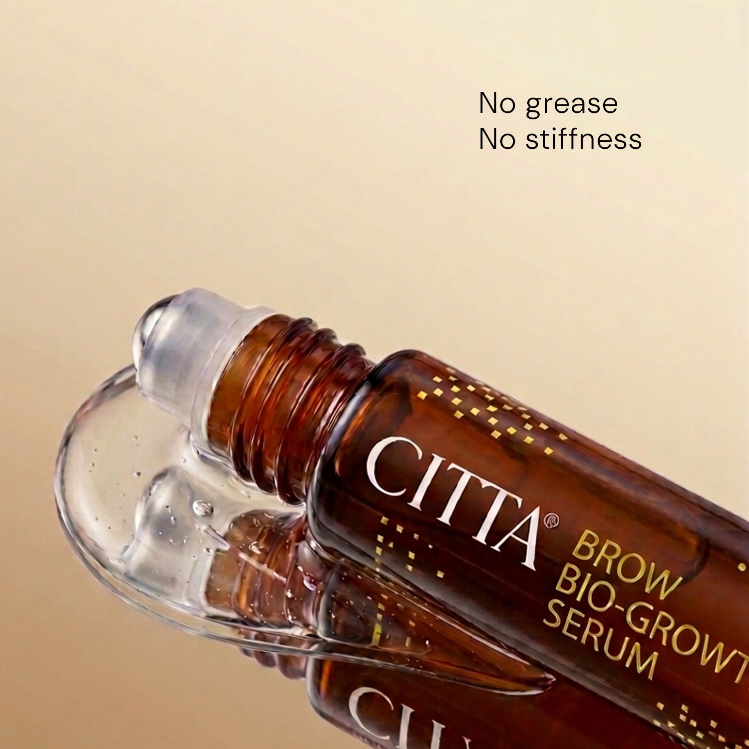 Lightweight brow growth serum with a non-greasy finish for daily use